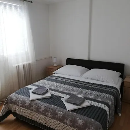 Apartman Dorisela Guest house *